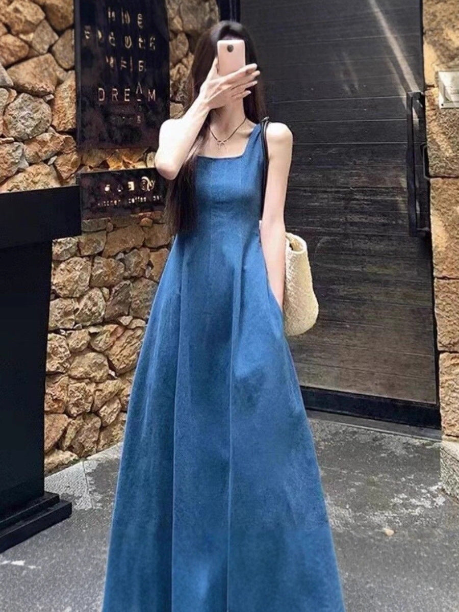 Denim dress