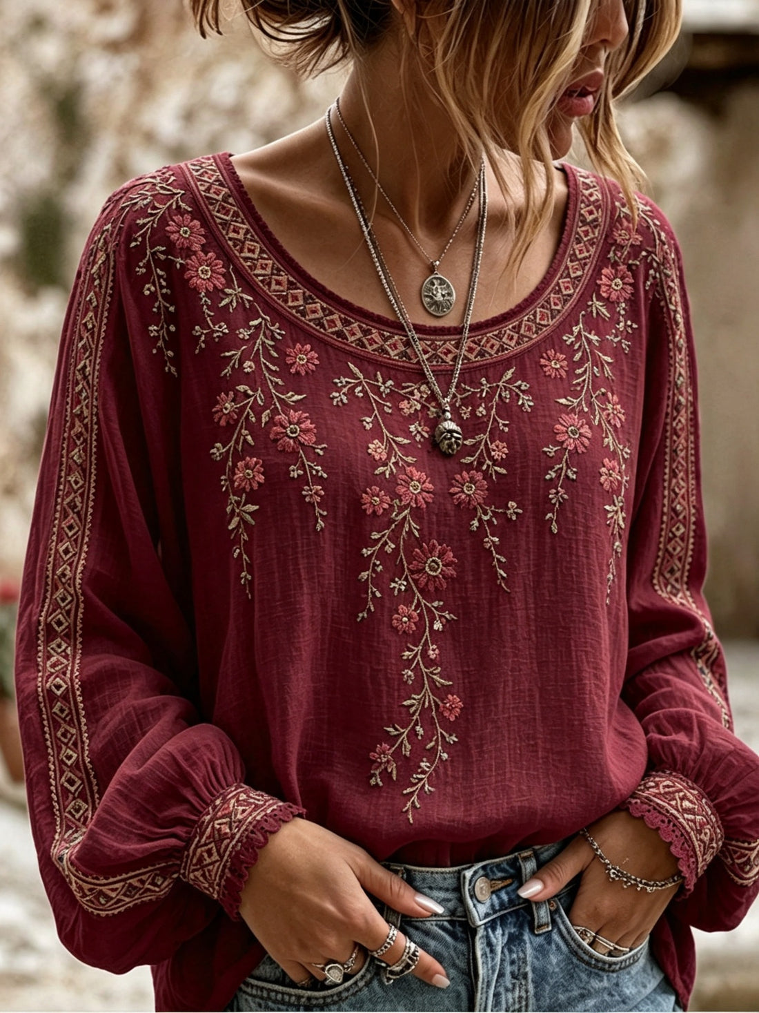 Women's round-neck long-sleeve top