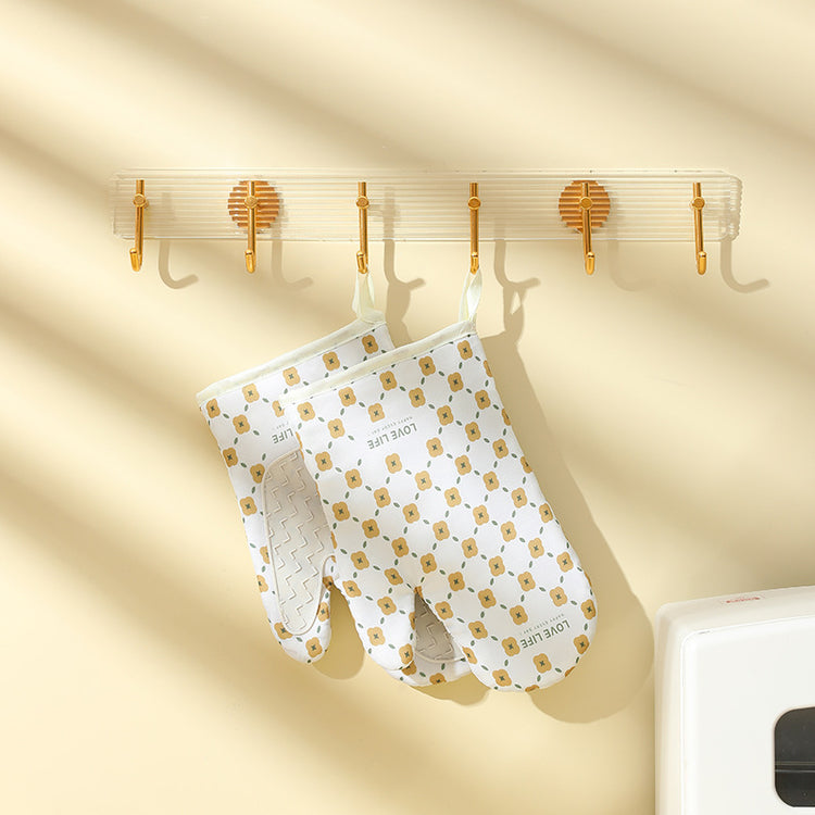 Thick cotton oven mitts for oven and stovetop use