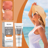 Hydrating SPF Sunscreen Cream texture swatch