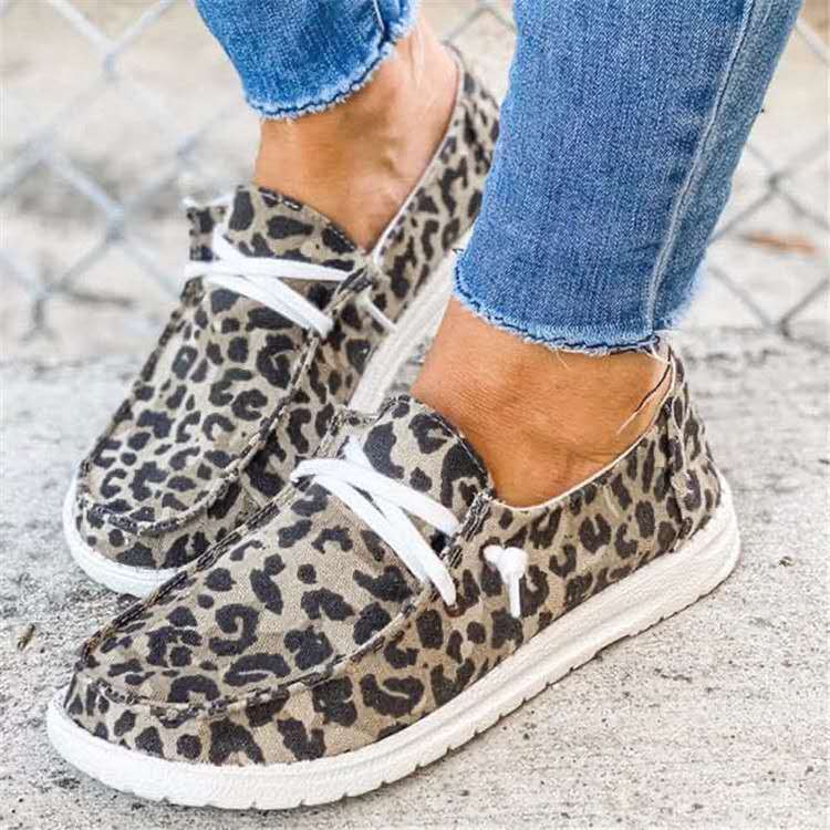 Women's Flat Lace-Up Loafers