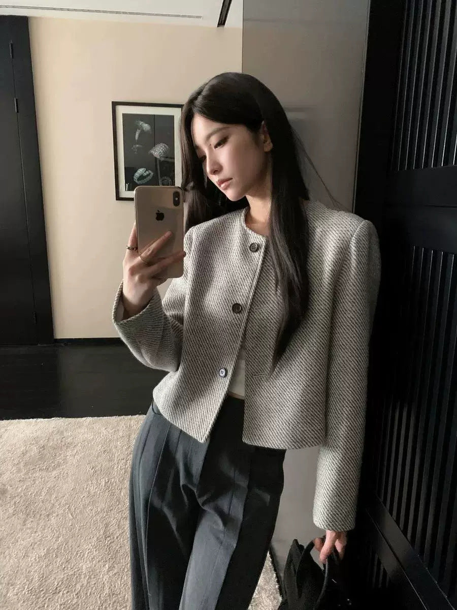 Women's Short Tweed Jacket Round Neck Long Sleeve Coat