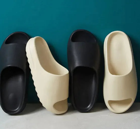 Durable cushioned beach sandals