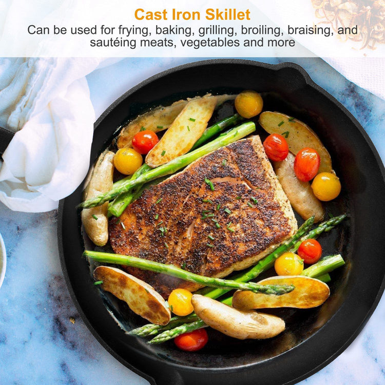 3-Piece Cast Iron Skillet Set detail close-up
