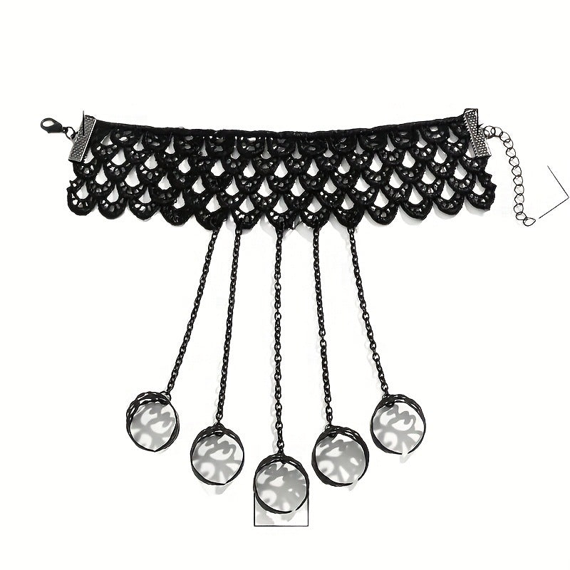 Gothic Ghost Finger Bracelet Punk Cone-Shaped Nail Chain Ring Black