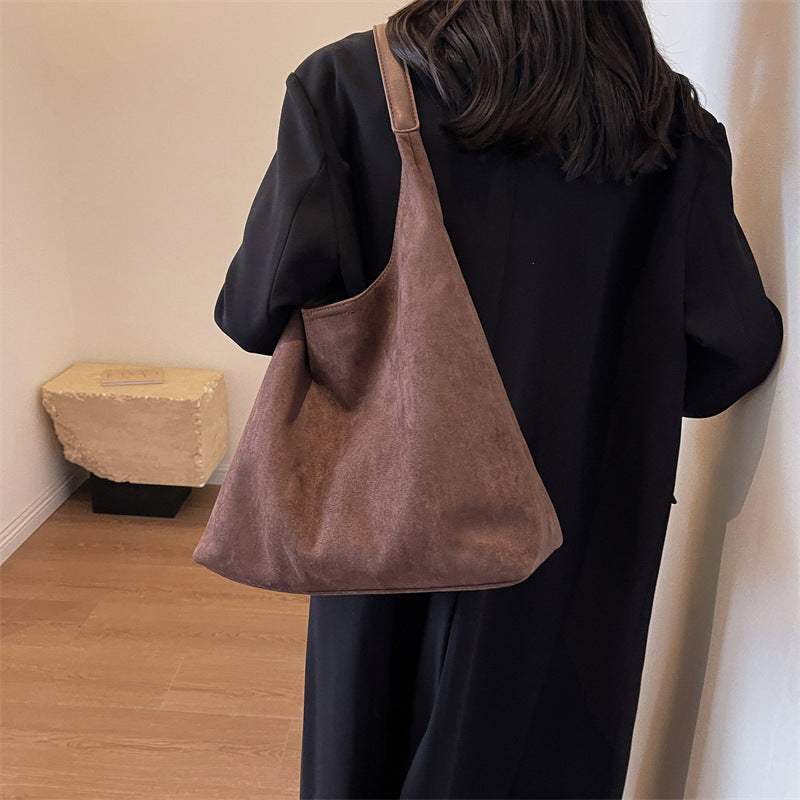 Retro Soft Suede Magnetic Buckle Large Capacity Bucket Shoulder Bag for Women