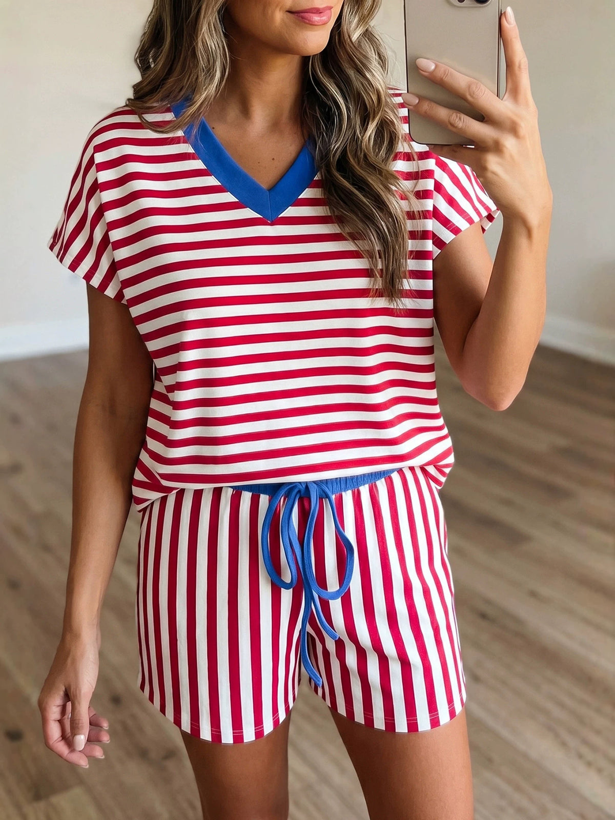 Short-sleeve suit