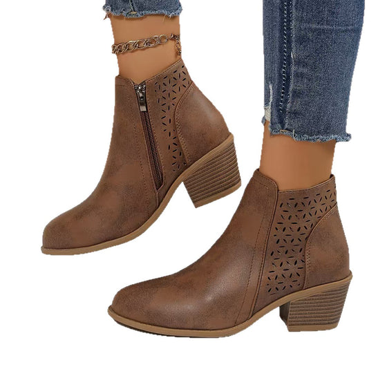 Women's cut-out pointed toe low heel ankle boots, photo 5