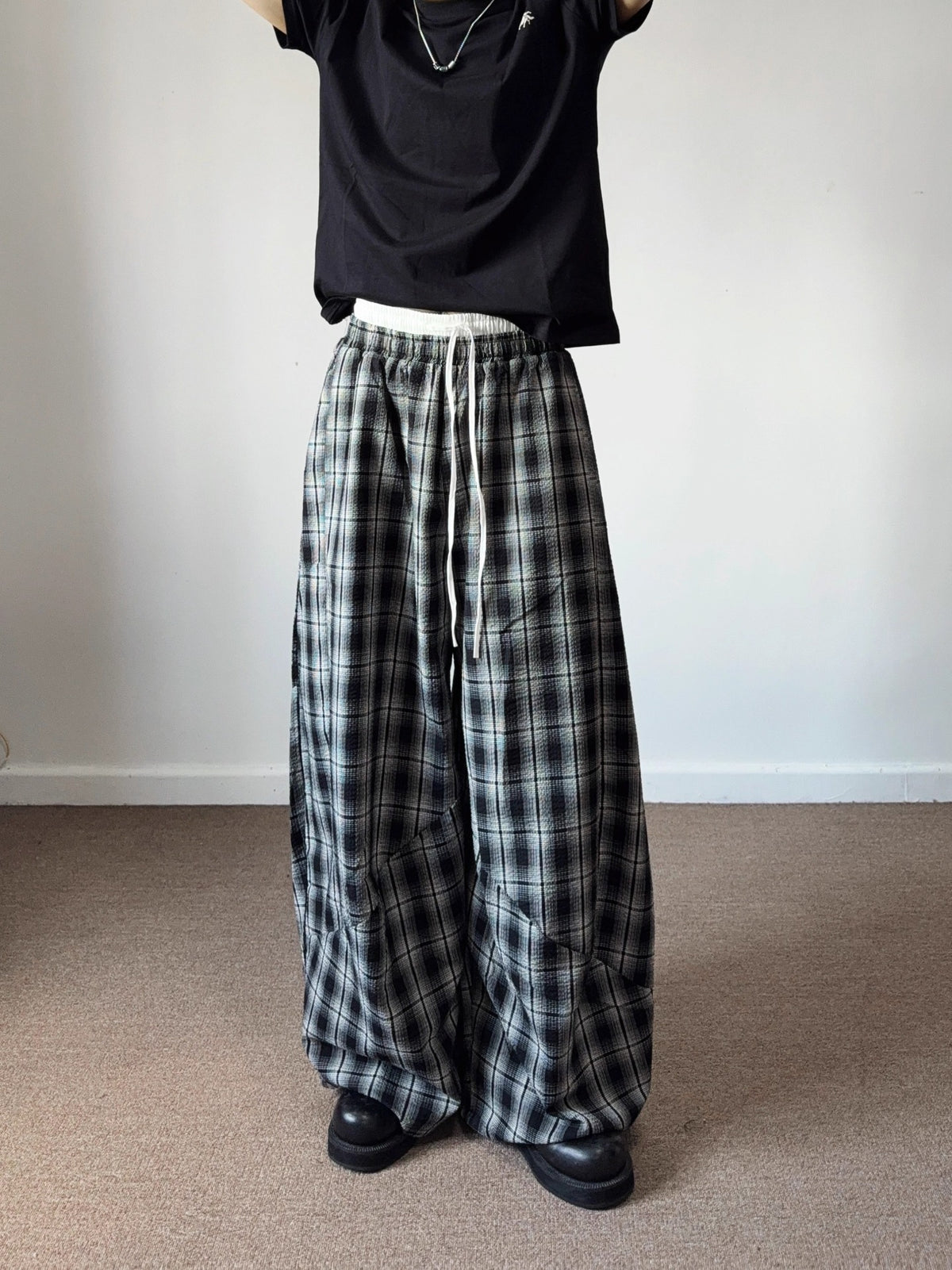 American Retro Loose Fit Plaid Trousers