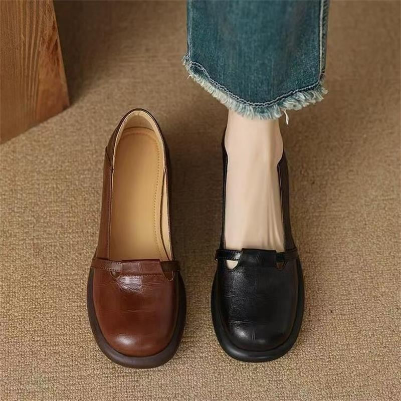Womens Soft Leather Round Toe Thick Heel Loafers