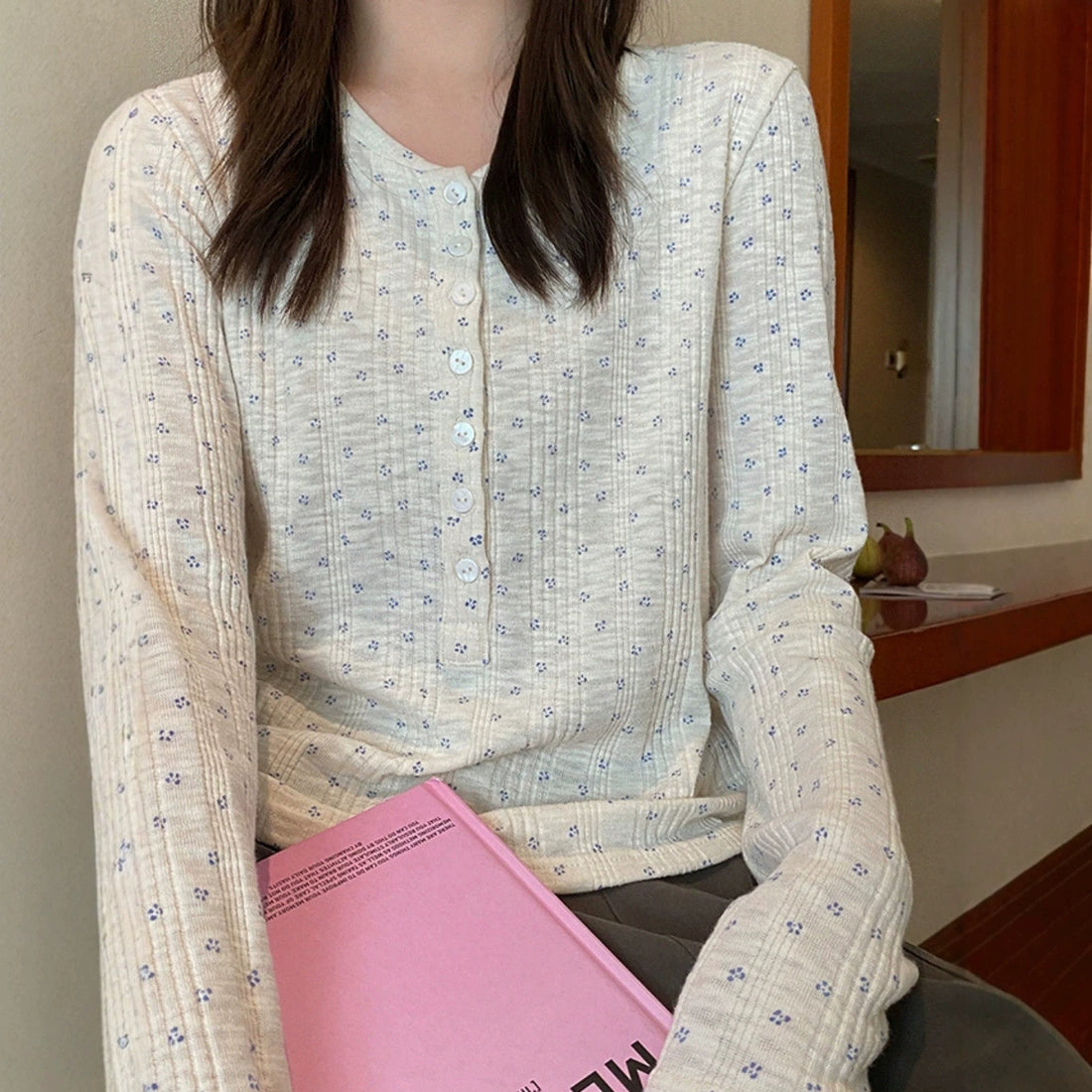Women's ribbed printed long sleeve slim fit Henley T-shirt, photo 2