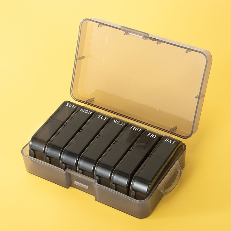 14-grid plastic medicine box