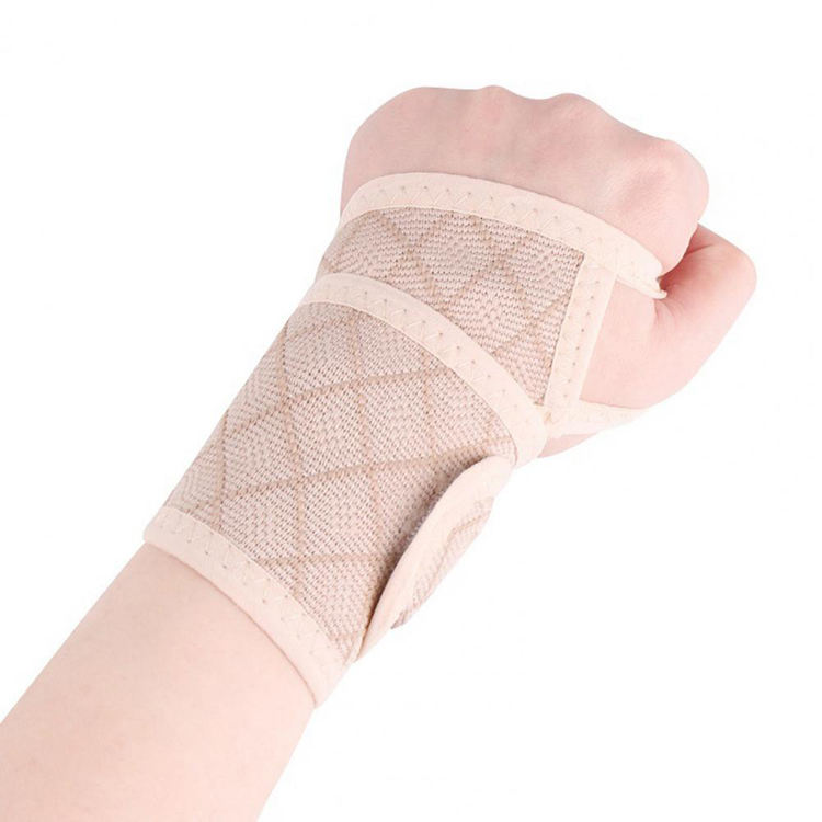 Wrist brace worn during daily activity