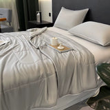 Reversible Cooling Blankets Smooth Air Condition Comforter Lightweight Summer Quilt Washable Double Side Cold Fabric & Cool Skin