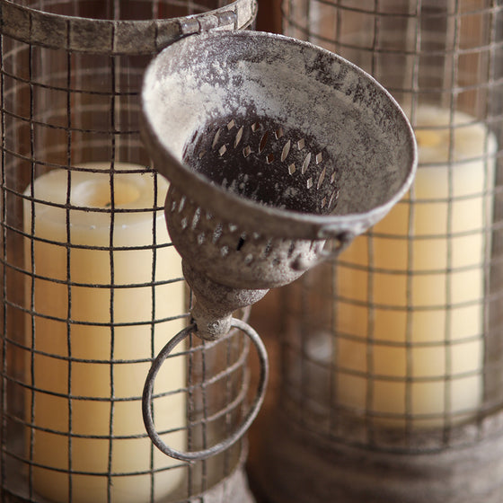 Retro Iron Candle Lantern Set for Garden and Desktop Decor product image 4