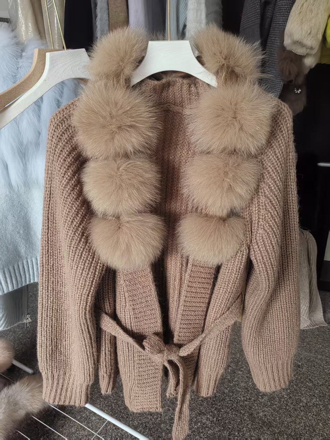 Women's Detachable Fox Fur Collar Knitted Fur Coat