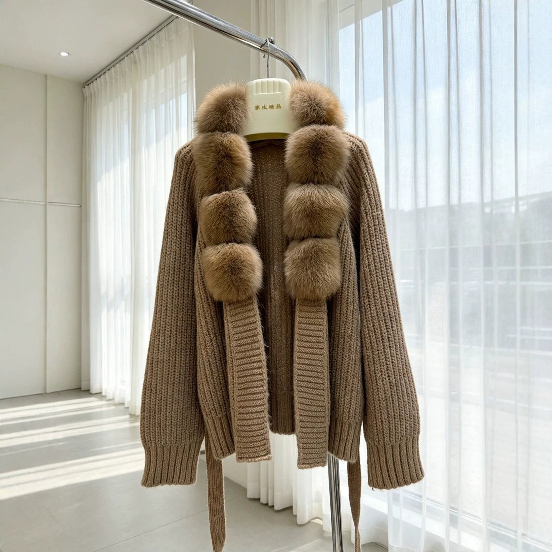 Women's Detachable Fox Fur Collar Knitted Fur Coat