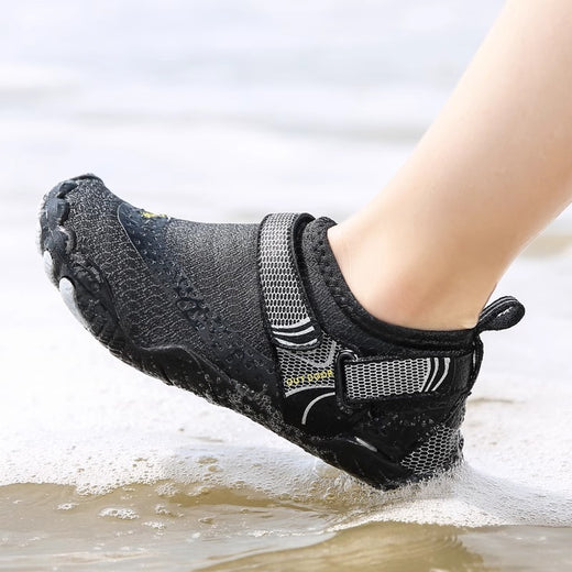 Outdoor Beach Shoes, Quick-Drying Breathable Water Shoes