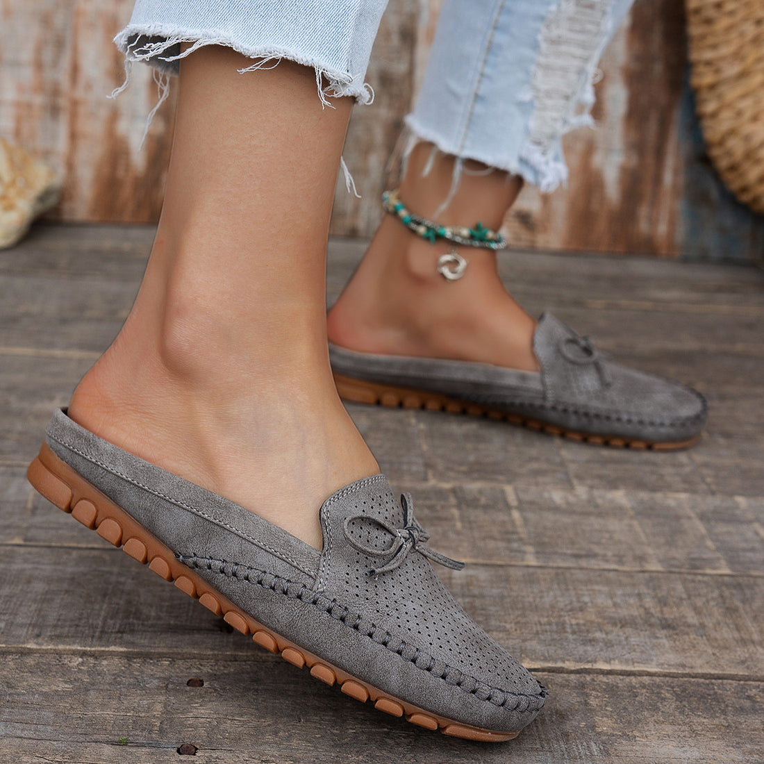 Women's Retro Stitching Flat Loafers PU Solid Color Round Toe Slip-On Shoes