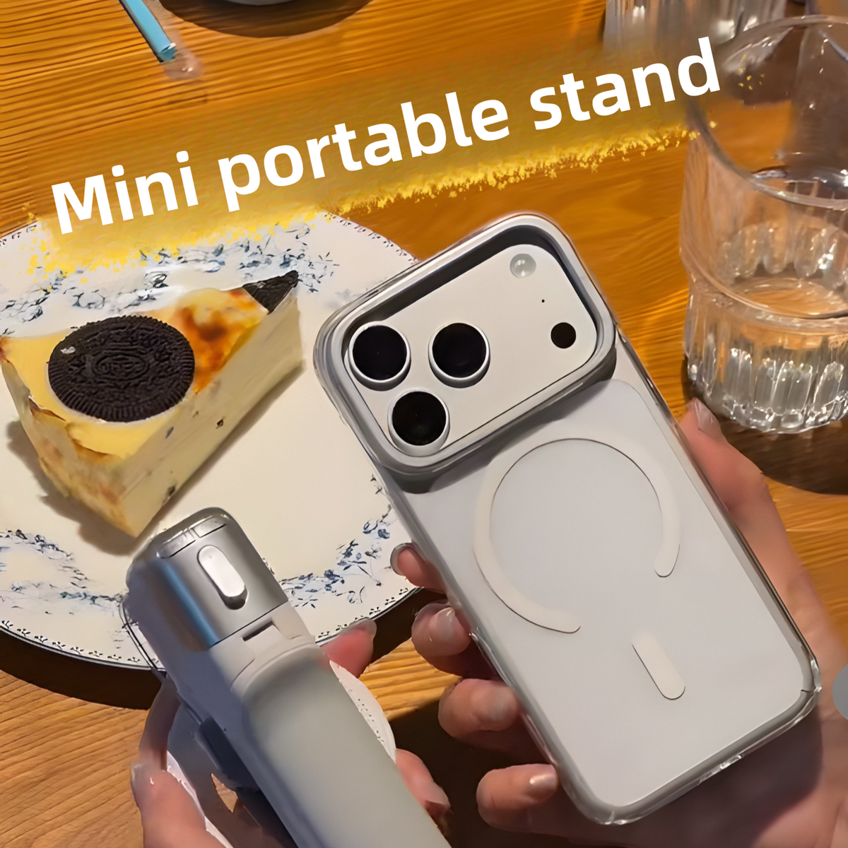 Mini Magnetic Phone Tripod with Zoom Control and Fill Light