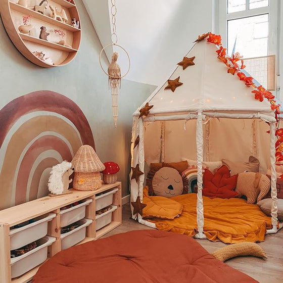 Children's Canvas Play Tent with 8 Doors Babies product image 3