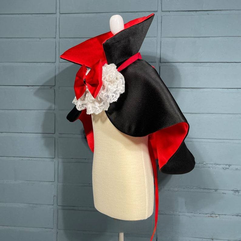 Pet Vampire Cloak Halloween Costume