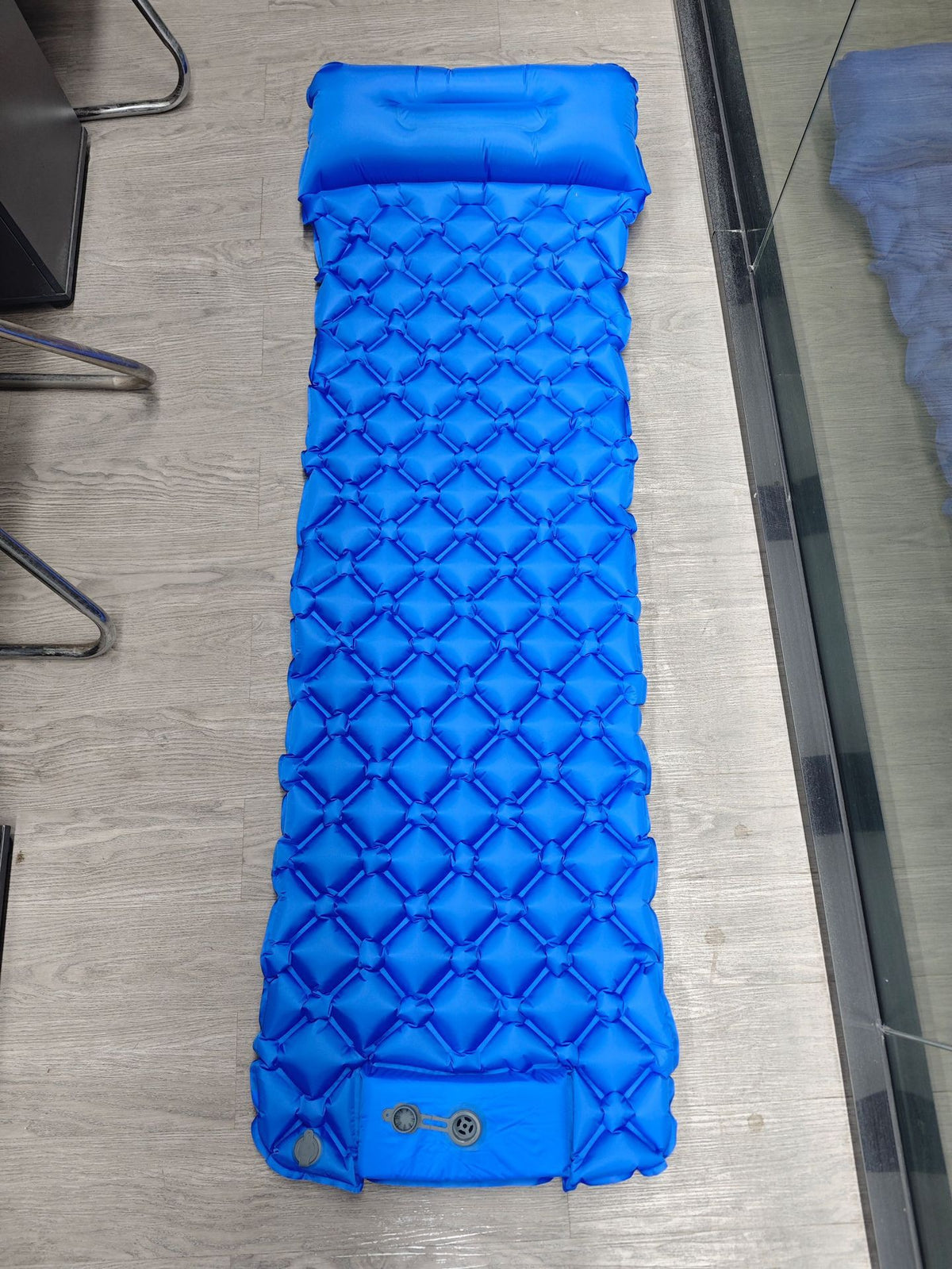 inflatable mattress