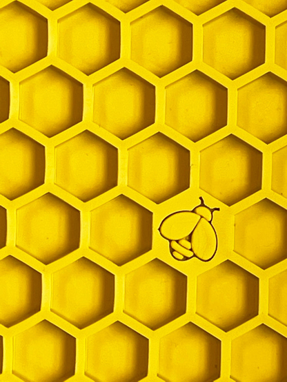 SodaPup Honeycomb eMat Enrichment Lick Mat - Small