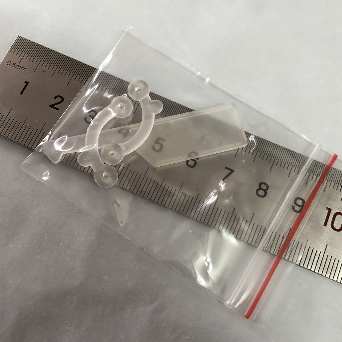 Adjustable nose bridge clips with adjuster, photo 4