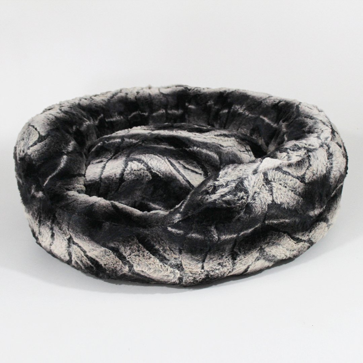 Hello Doggie Amour Plush Round Dog Bed