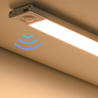 Smart Charging Motion-Sensor Light