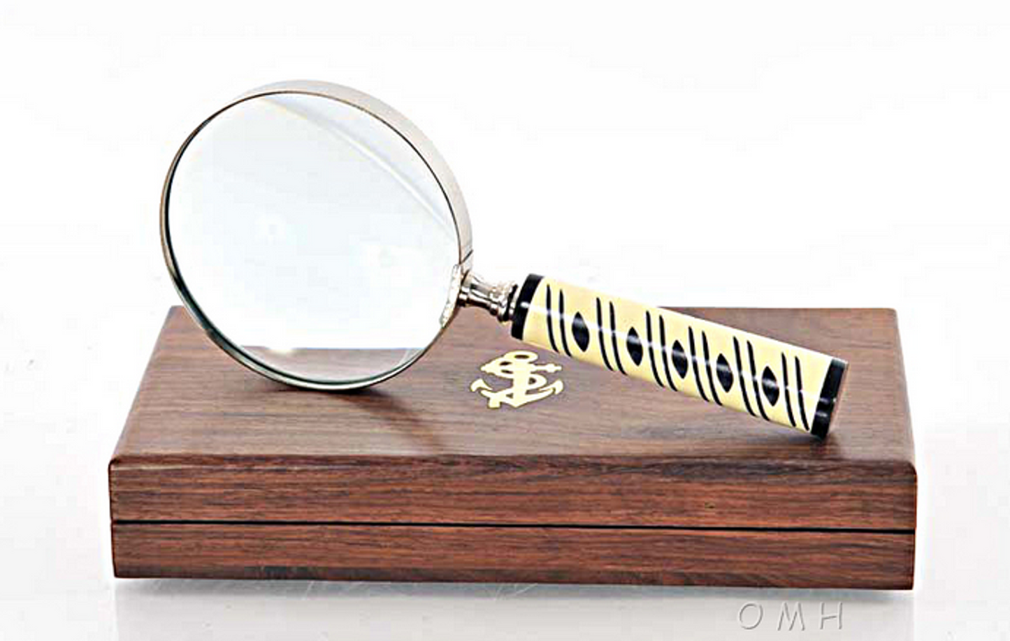 Brass Nautical Magnifier in Wooden Box, 4 inches