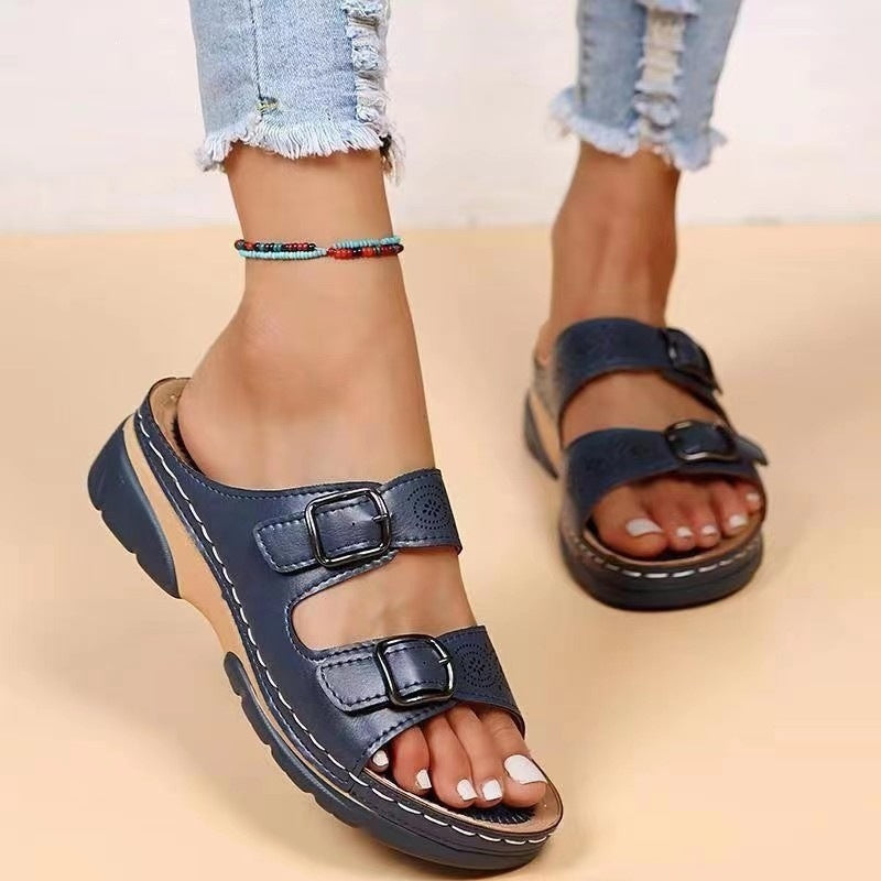 Platform Round Toe Slip-On Slippers