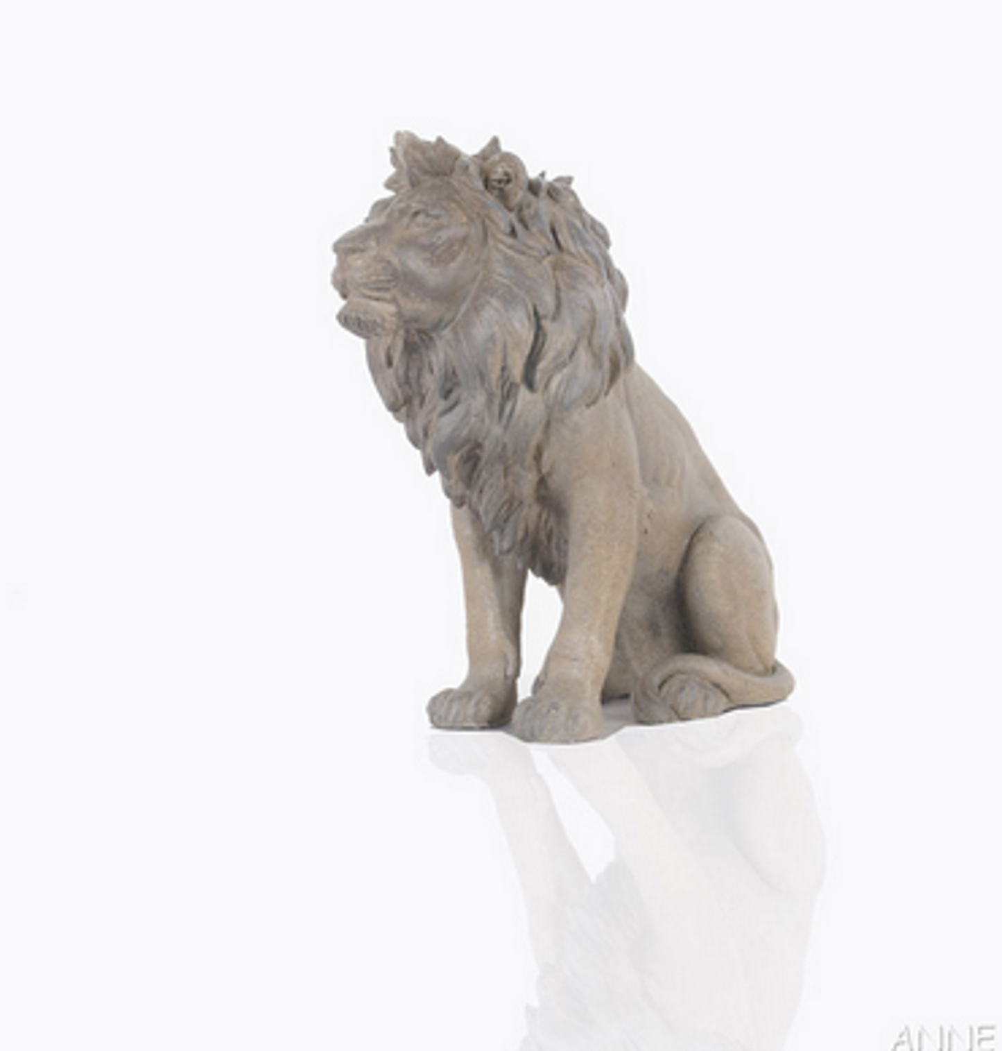 Anne Home Lion Statue
