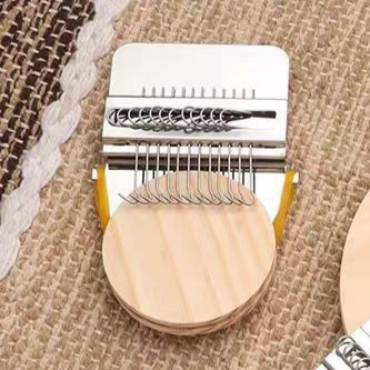 Portable Handheld Knitting Machine