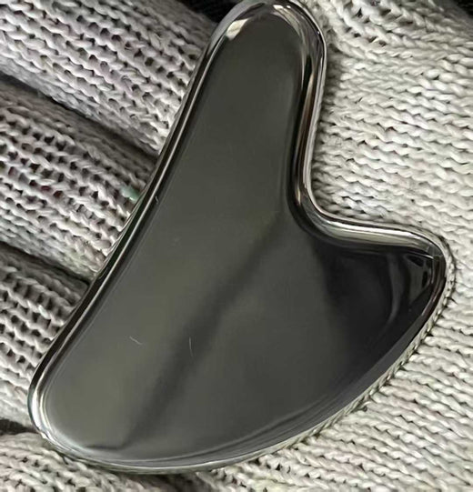 Heart Shaped Stainless Steel Facial Massage Scraper product image 5