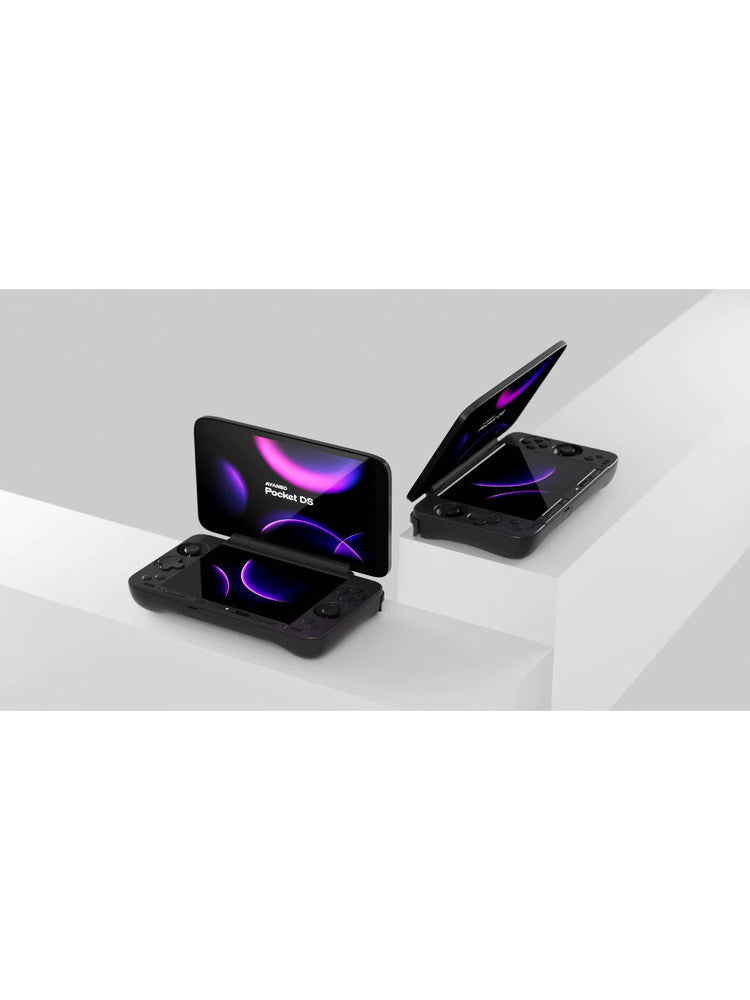 Handheld gaming console