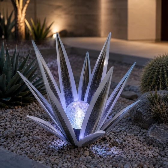 Solar Agave Garden Stake Light Electronic Accessories product image 6