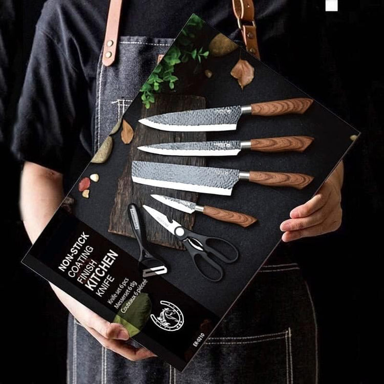 Kitchen knife set in its gift case packaging