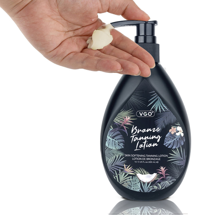 Bronze tanning lotion glowing skin result