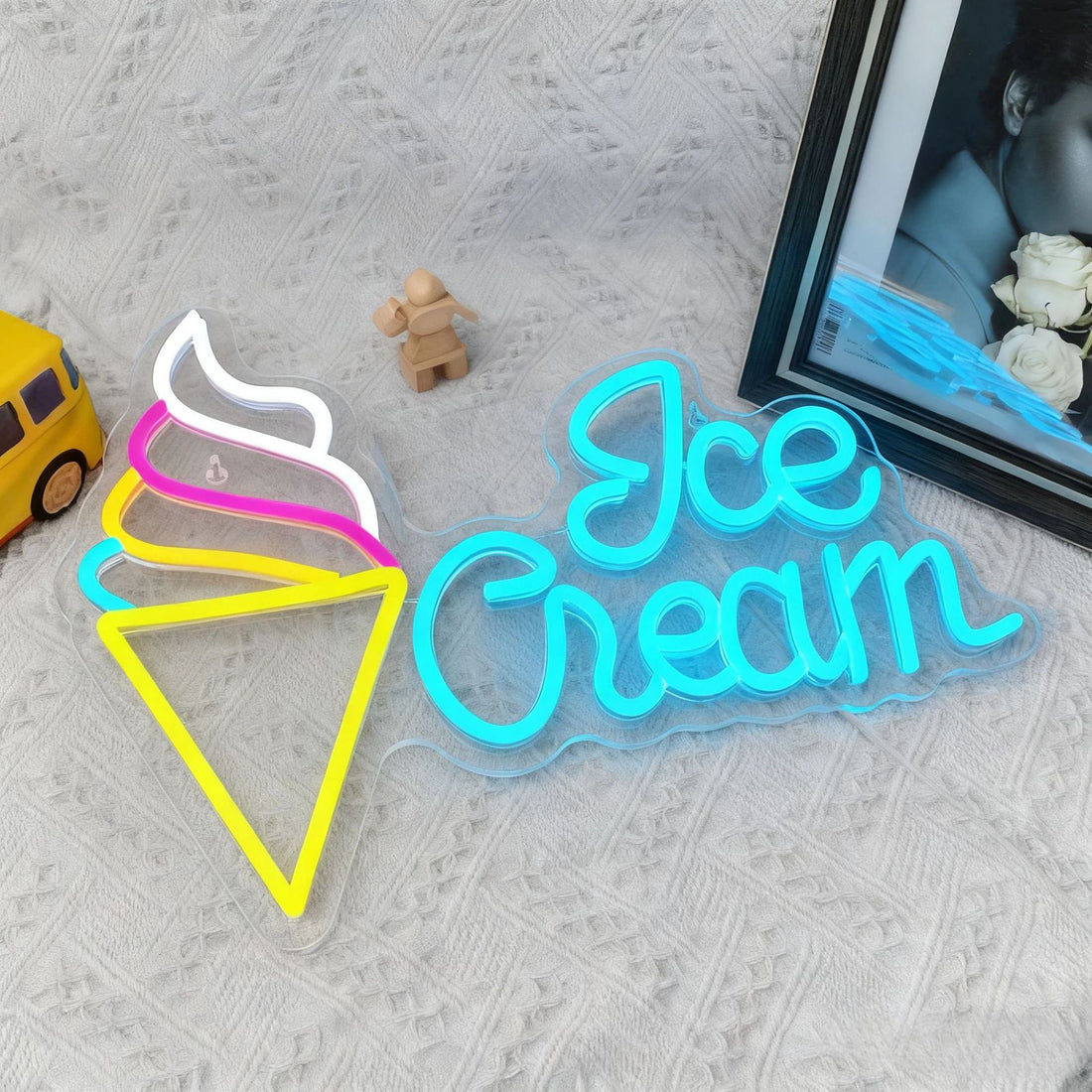 Ice cream shaped LED neon sign with heart on clear backplate, photo 3