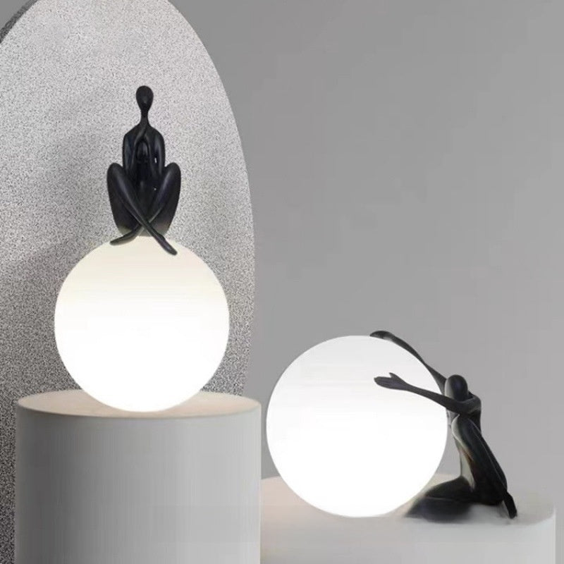 Nordic Resin Humanoid Sculpture Table Lamp Creative Portrait Decorative Night Light for Bedroom Living Room