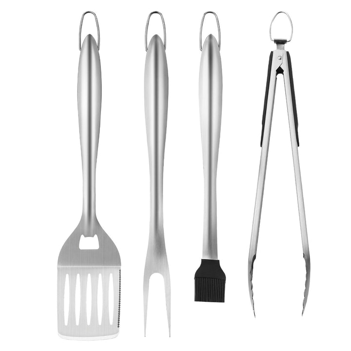 BBQ tool set handle grip close up