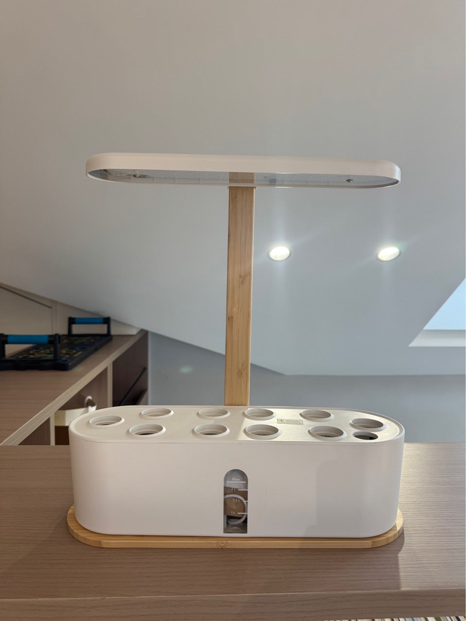 Intelligent Hydroponic Planting Machine, Soilless Cultivation Led Plant Growth Light