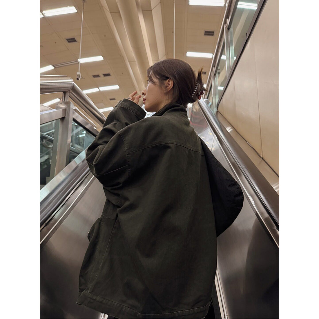 Women's Retro Distressed Multi-Pocket Workwear Trench Coat
