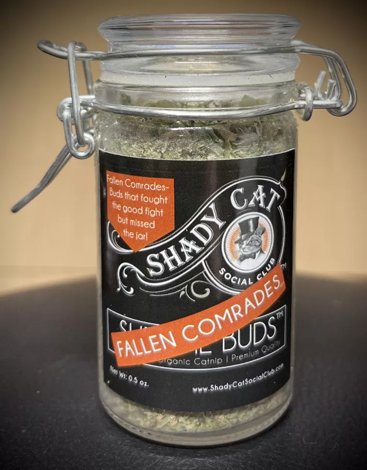 Premium Organic Catnip - Fallen Comrades Shake