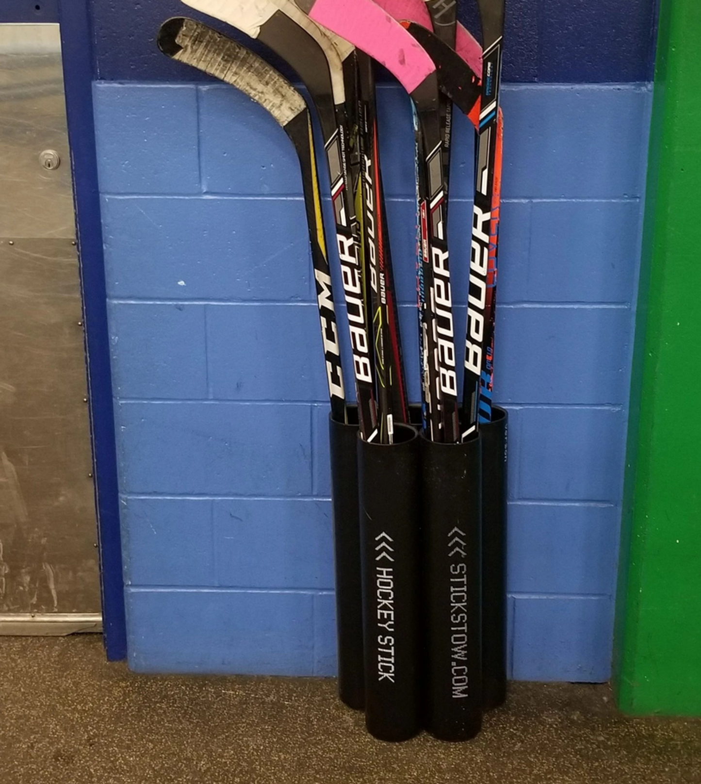 Stickstow Players Hockey Stick Holder Rack (Holds 15–20 Sticks)