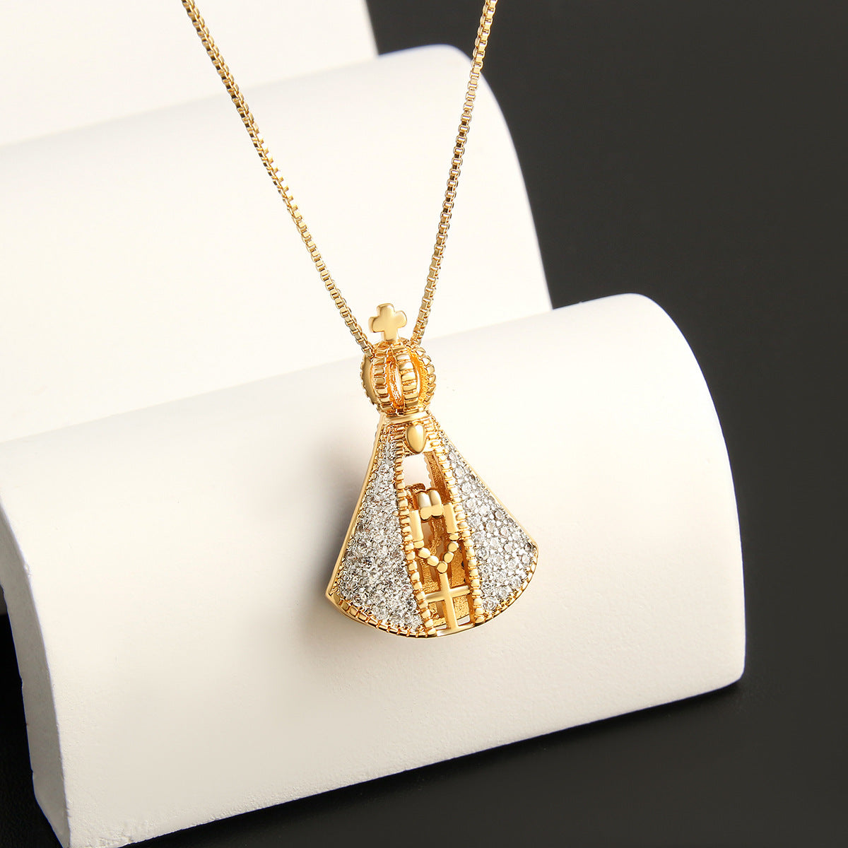 Double-Sided Necklace with Colorful Zircon