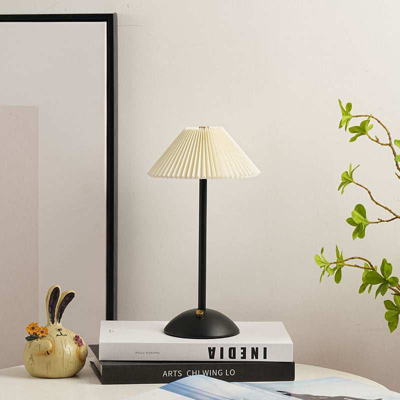 Bedroom Bedside Table Lamp, Pleated Ambiance Rechargeable Table Lamp