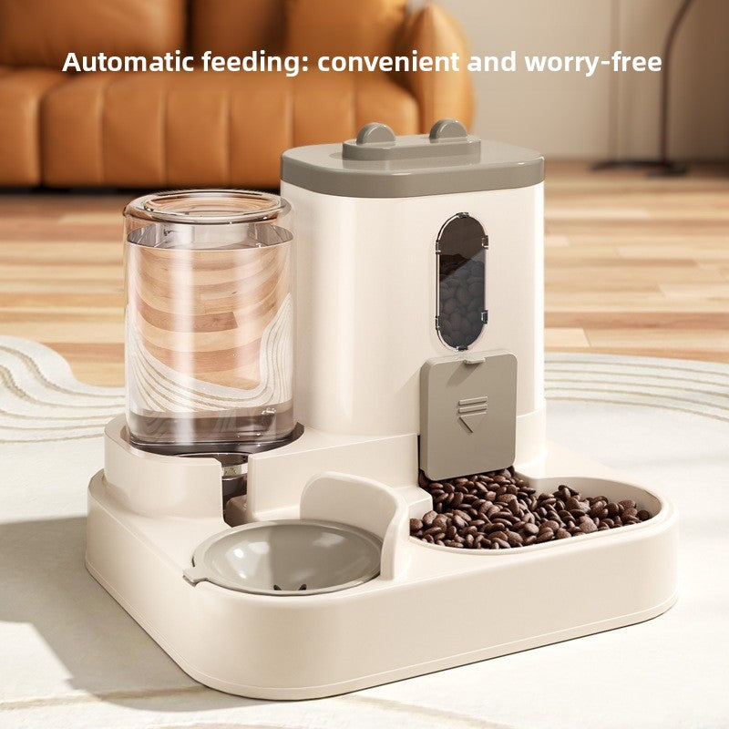 Pet supplies automatic feeder